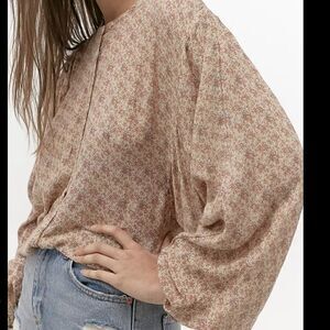 Urban outfitter button up blouse